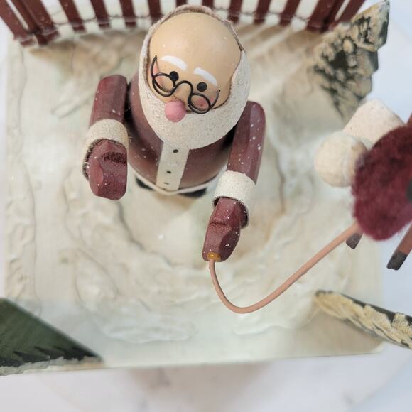 Vintage Wooden Box Christmas Motion Decor Reindeer Games Santa Flying Reindeer - Picture 8 of 16